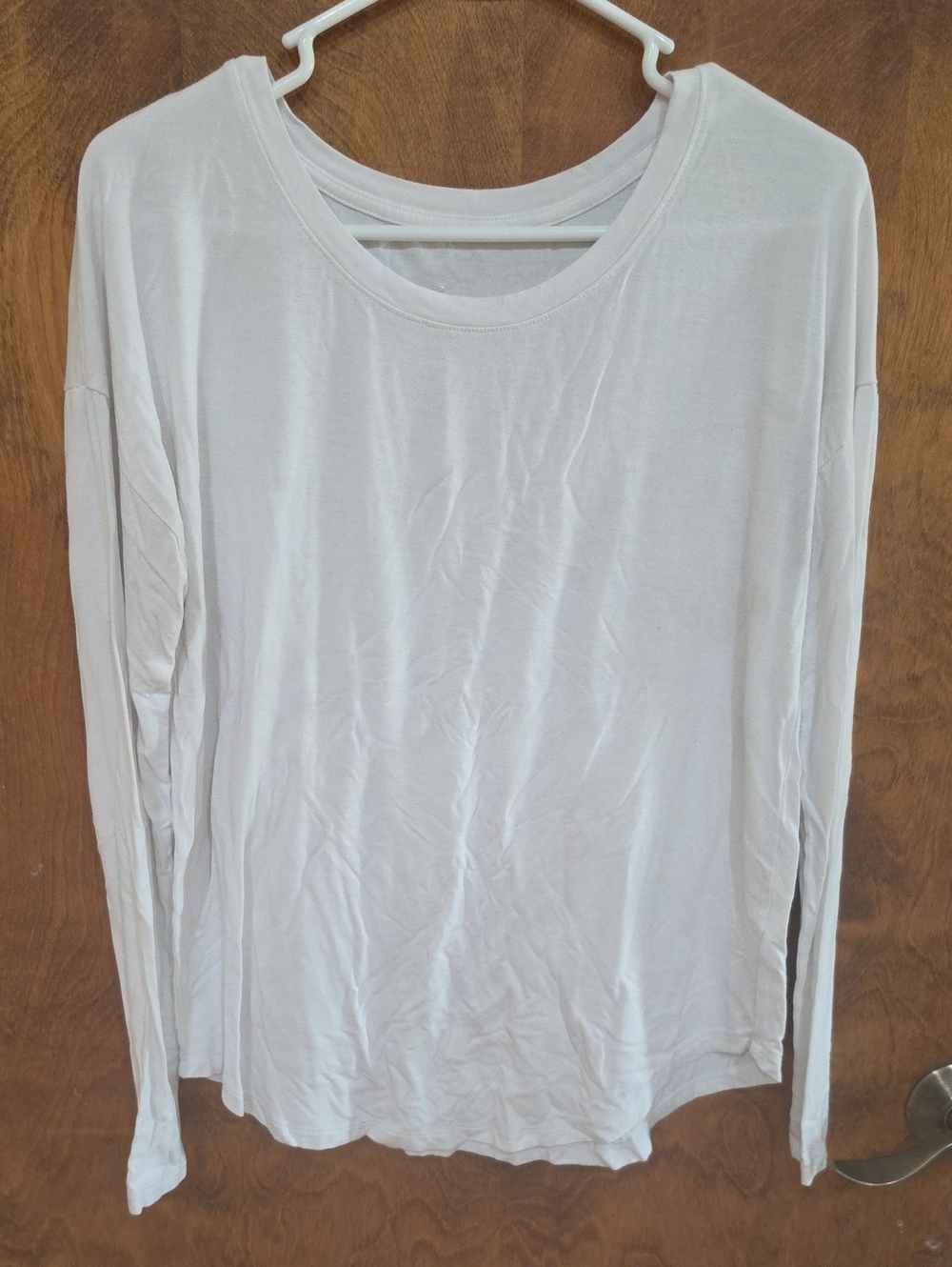 GAP Long Sleeve Crewneck Tee in White
